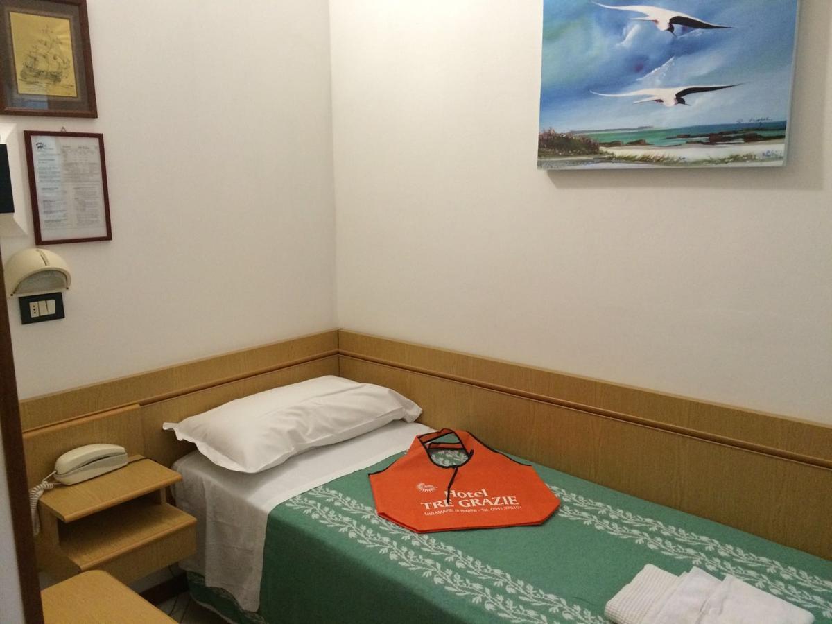 Hotel Tre Grazie Rimini Extérieur photo